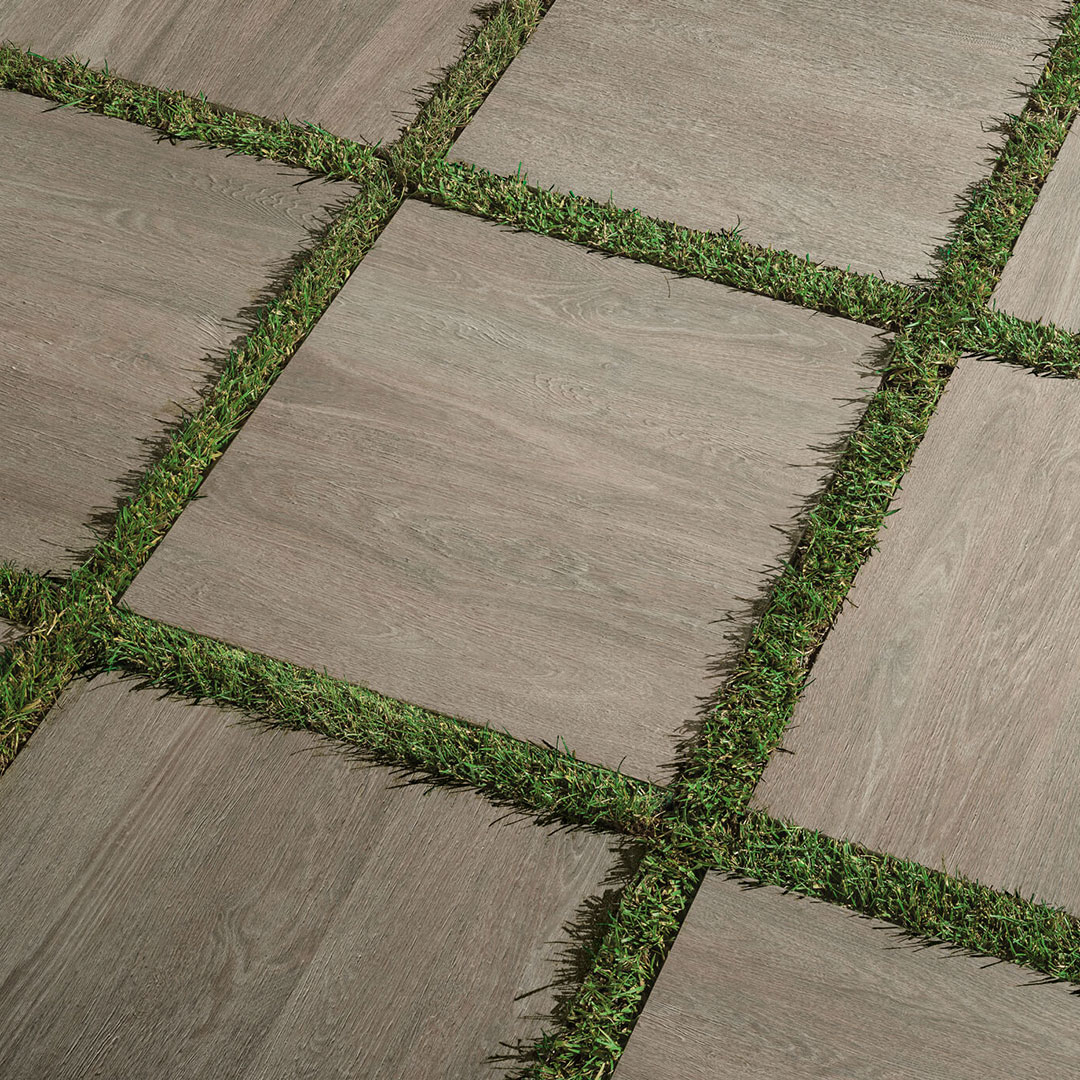 Allure-Hazel-Aextra20-60x60-posa-erba2